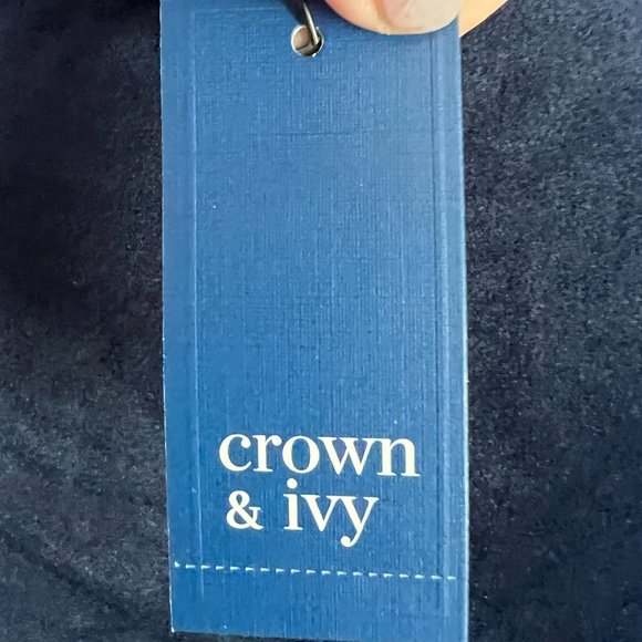 Crown and Ivy  Navy Velour Pullover Size Large NWT - Picture 7 of 9